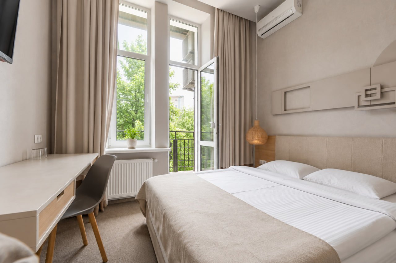 Номер Poet Art Hotel