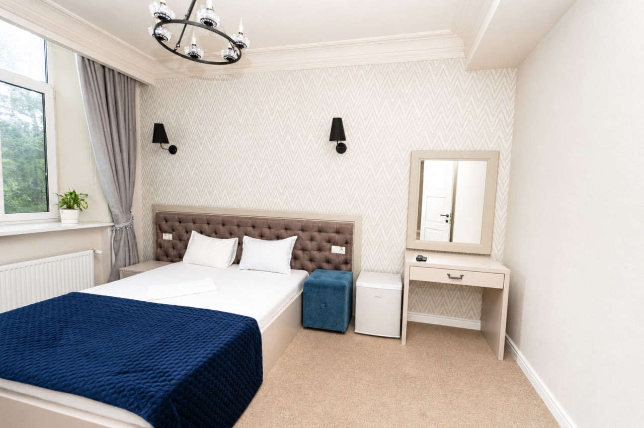 Maner Hotel